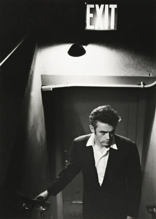 beyond-the-pale: James Dean underneath an exit sign, 1954 - Roy Schatt