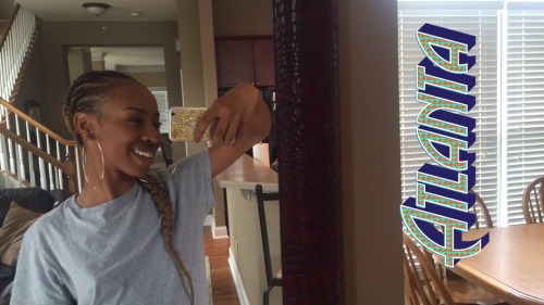 akilahduniani:  Contrary to popular belief , my hair is not a trend