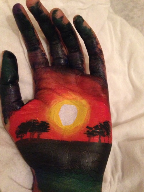 heyladan: I paint because it’s therapeutic not because I’m good at it. I had a problem w