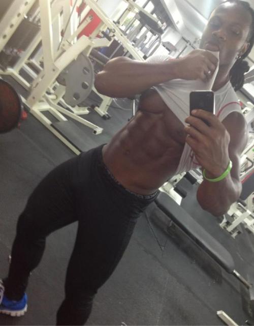 fcsdtrmntn:  Can’t get enough of looking at this dude…and his d*ck print is the truth…. 