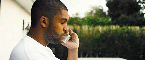 hypeofa9voltbattery:  Straight Outta Compton - Director’s Cut - Dre calls Cube to tell him Eazy’s gone. 