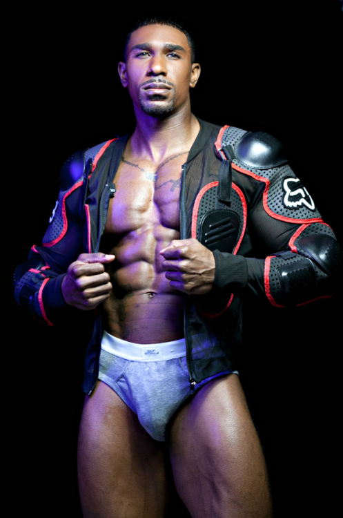 theofficialbadboyzclub:  Cross Thompson