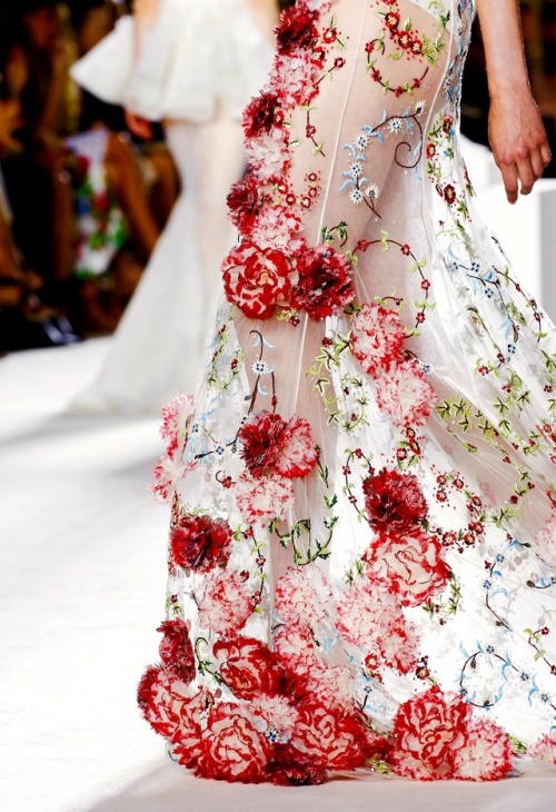 chiffonandribbons:Giambattista Valli Couture F/W 2013