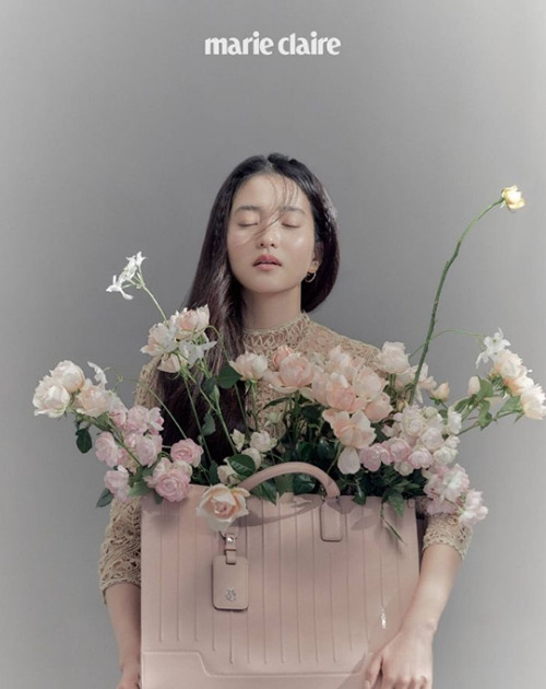 shesnake: Kim Taeri for Marie Claire Korea, March 2021