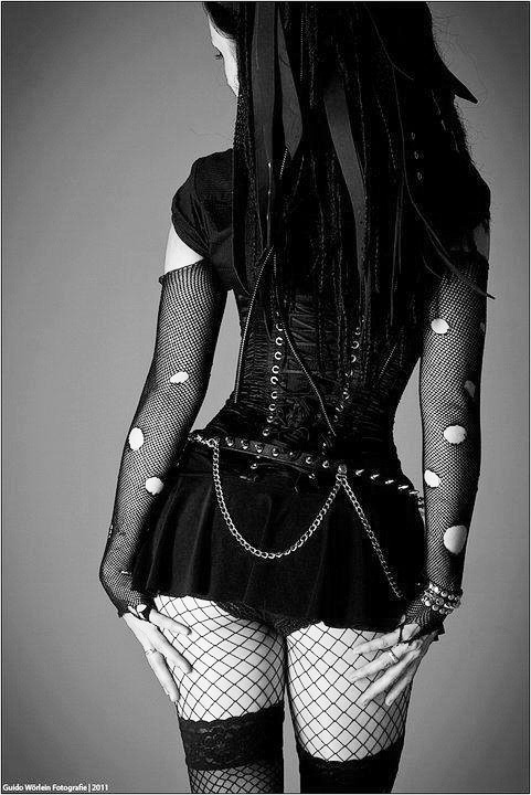 viralsky:  + welcome to my wasteland + 