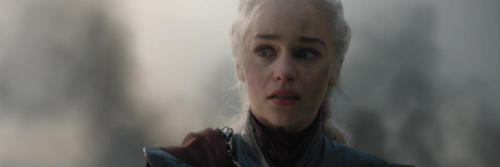 DAENERYS TARGARYENlike or reblog