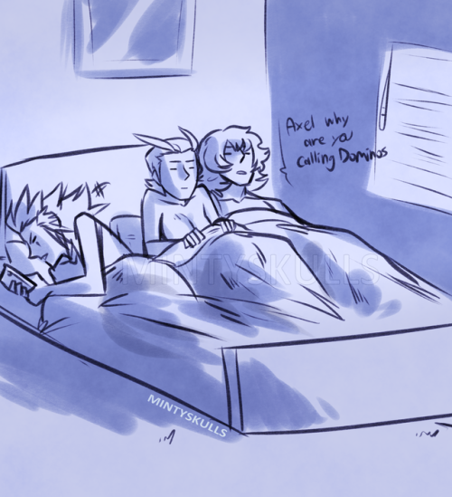 mintyskulls:  This happens a lot in Music AU esp in the beginning. They gotta celebrate good album sales, I guess? Also I want pizza too, so now I’m just projecting onto my artDon’t repost or use without proper credit and ask first pls