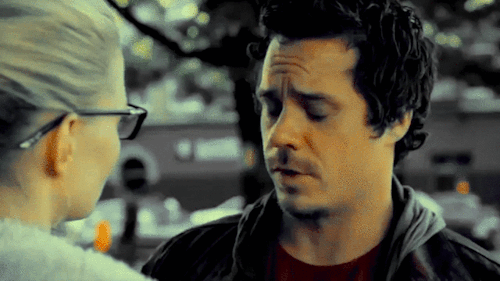 zoe19blink: Swanfire: The puppy!couple. Like, if you don’t felt your heart melting from this, 