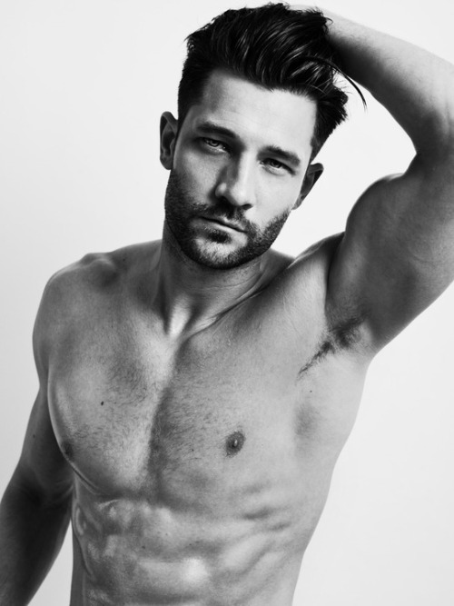 barebackstation:BBoys miscellaneous; Enjoy variety in your diet!!! 