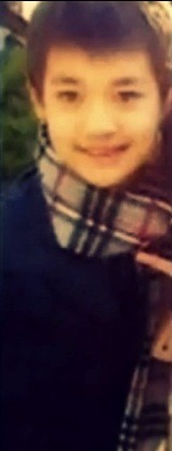 justanother2minshipper:  So Tae,  that scarf you always carry in cold days, it is