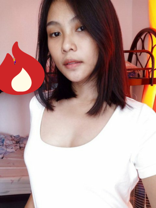 kontolngatceng: weirdo-yana: Kiki Cute