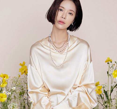 Hwang Jung Eum for Elle ♥ 