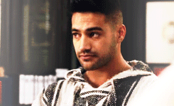 fypanahemataylor:  The Brokenwood Mysteries | Facial expressions 