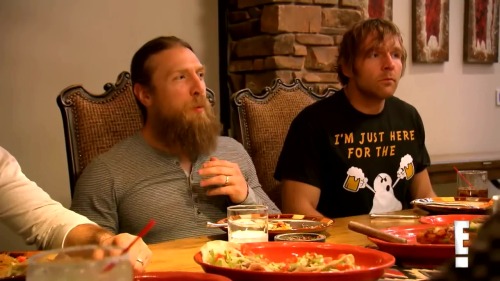 dadotnetofficial:  Looks like Deans present at an awkward Dinner Party on a future episode of Total Divas! Check out the commercial via AmbreignsFans 