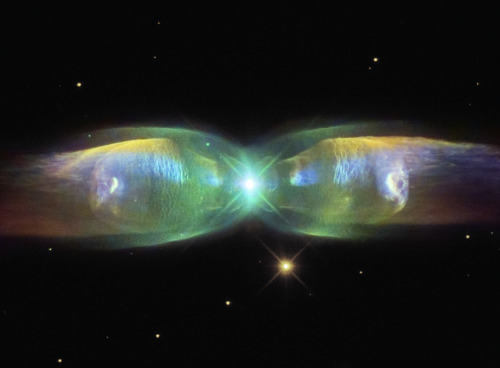 wolfnmoon:M2-9, The Wings of a Butterfly Nebula