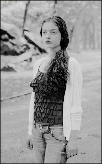 semperbis:  Avatars x9  Odeya Rush  
