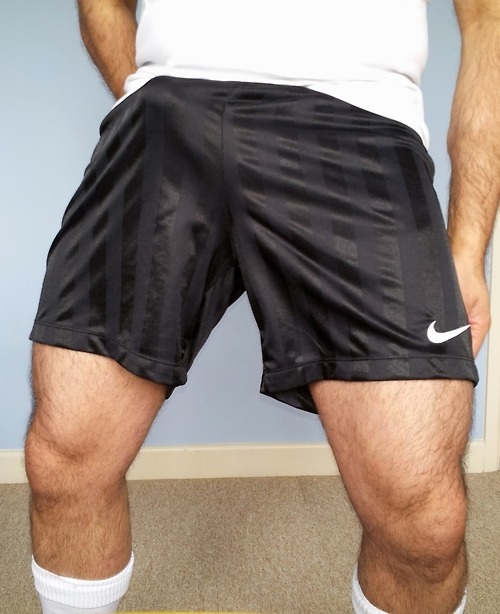 GUYS & SHORTS