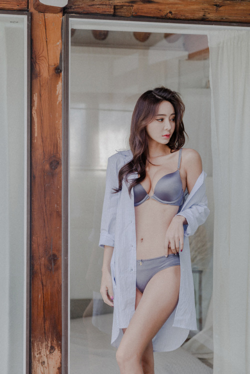korean-dreams-girls:    Bo Ram - November porn pictures