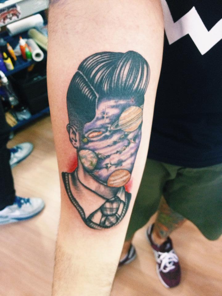 fuckyeahtattoos:  By Tiago Valsechi at Old friends tattoo - Sorocaba - SP (Brazil)
