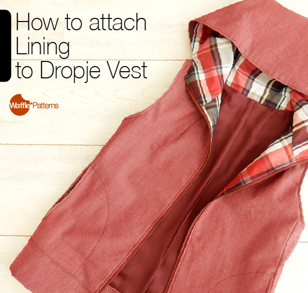 How to Attach lining to Dropje Vest -Part 2-
This tutorial post is the continuation from Part 1. We connect the Lining and Shell which we made in the last post.
************************
Sew the front zipper following the instruction and turn it right...