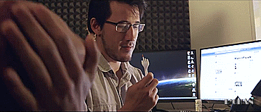 lissachan504:  MARK VS HOT THINGS