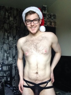 sexygeekybeast:Festive Fun