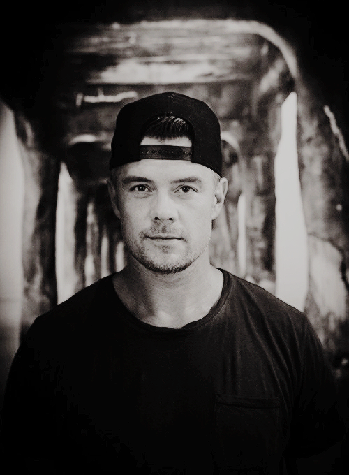 joshduhamelsource:  Josh Duhamel Photographed in Manhattan Beach by Bo Bridges.  