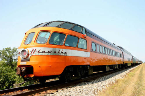 thereyouarewhereveryougo:   Milwaukee Road Skytop Observatory car 