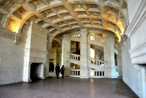 castlesandmedievals:The château also features 128 meters of façade, more than 800 sculpted columns