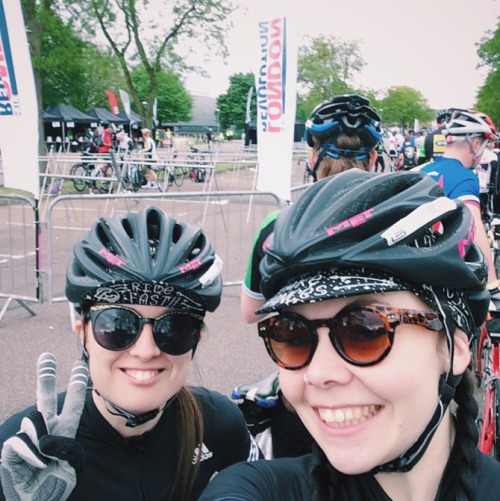 bikesandgirlsandmacsandstuff: (via Mitie London Revolution Ride - Little Wheels)