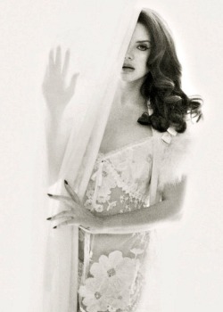 Lana Del Rey for MAXIM 