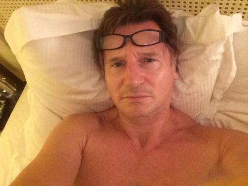 #WAKEUPCALL for Syria Text CHILD to 50300 to donate €4 to UNICEF. Nominees:@JackBlack42 @WillFerreI 