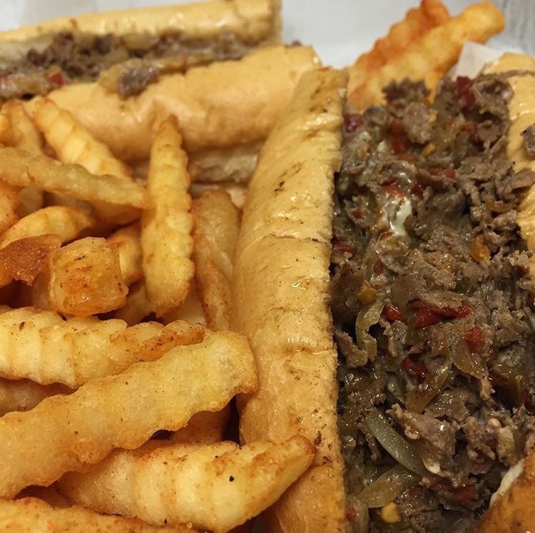 blackcooliequeenreign:  car-crashhearts:  i-choose-yusuke:  afro-arts:  Philly Cheesesteak