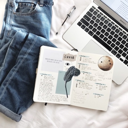 stillstudies: Mom jeans + philosophy papers + journaling + project planning. The end of this semeste