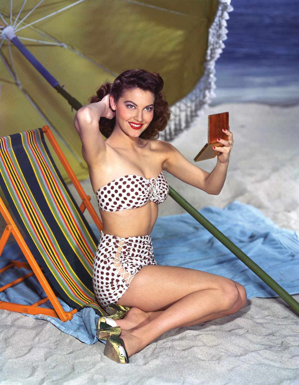 americanfilminstitute:  Old Hollywood glamour in Kodachrome 