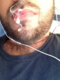 jizzeater68:  ;) Follower Submission: Thank you Andrew for your submission…..Love to kiss and lick that face clean.  Woof!!! 