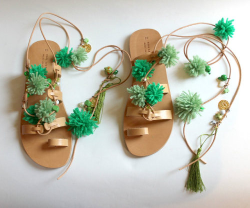 Green pompom sandals //EATHINI