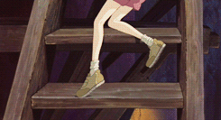 kikisdeliveryservices:  Faceless bodies → Spirited Away       