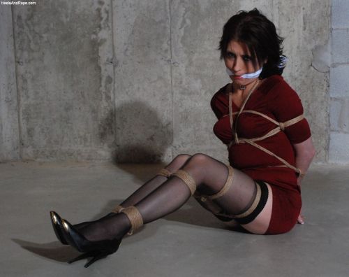 bondagehedgehog:  Carmen