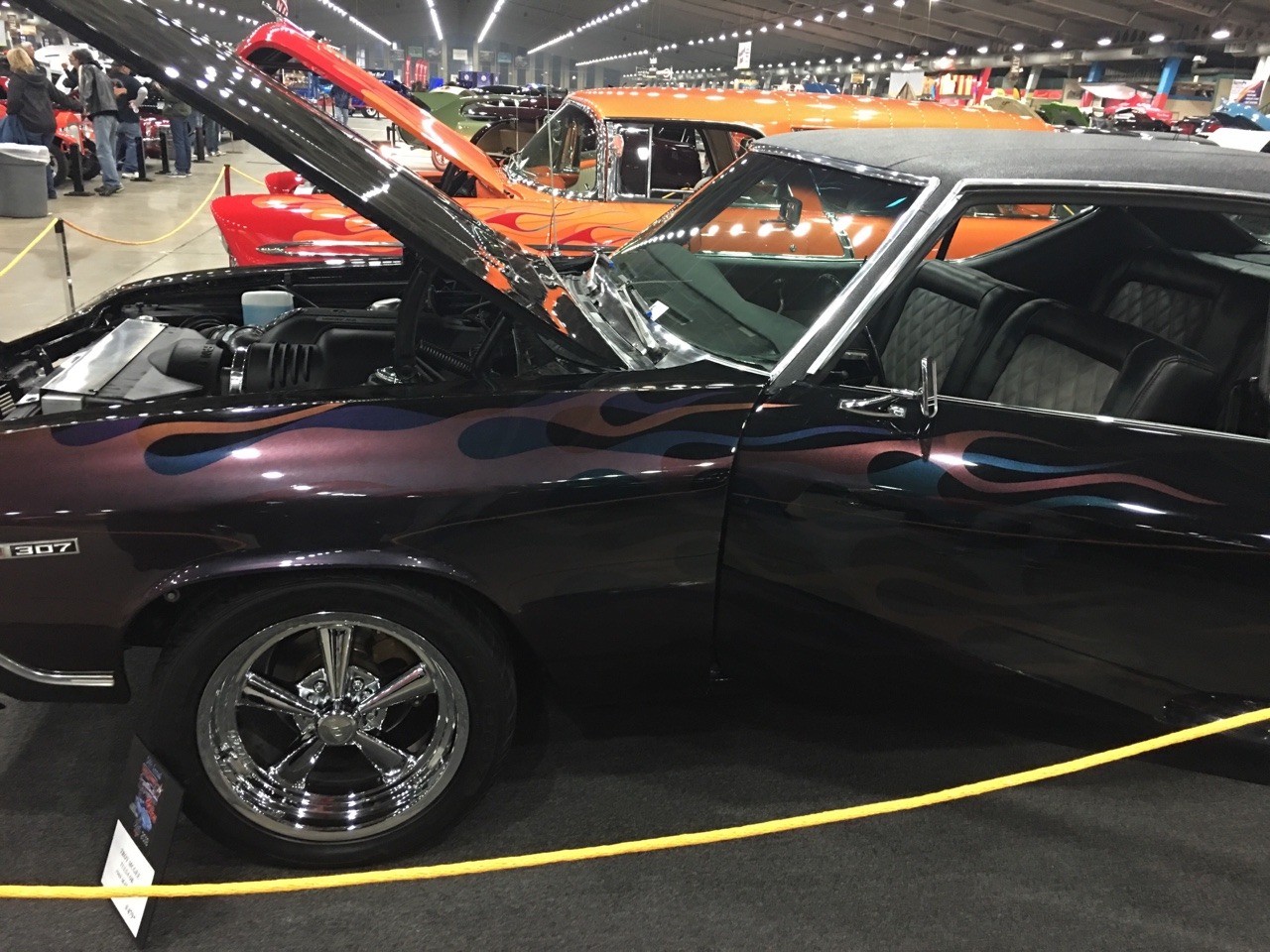 angeleyes8318:Car show 2018 cane you say…….GORGEOUS AND SEXY!!!!! yes i can