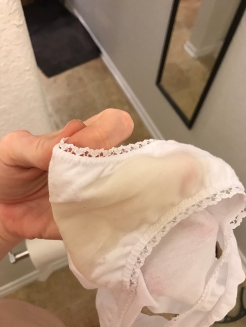 stickyknickers:hisdirtyhairygirl:Yup, I did that. Prolific!