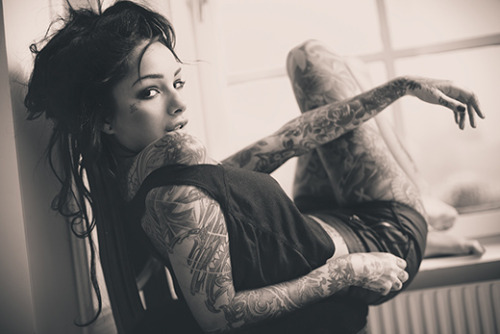 sexytattooedgirls:  Follow our style/fashion Tumblr www.stylebl0g.tumblr.com