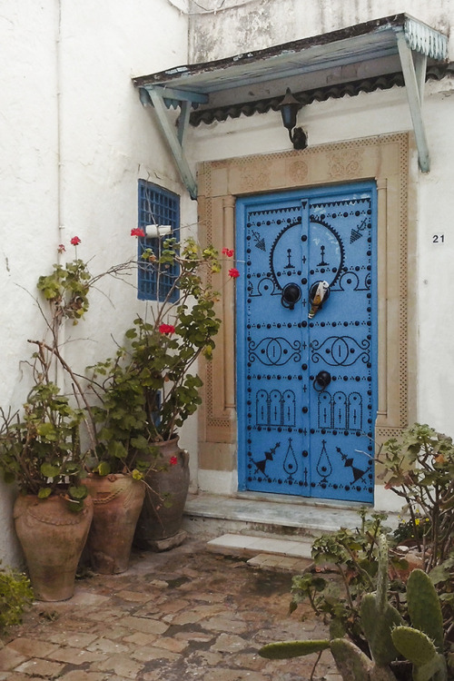 Blue door, Tunisie