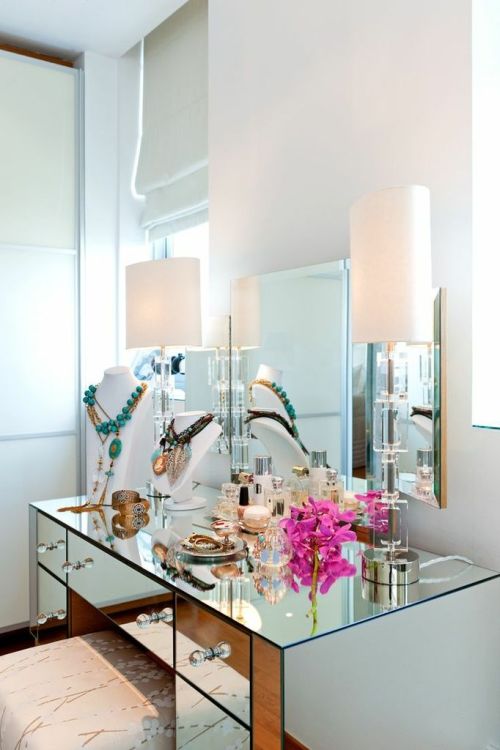 lemme-holla-at-you:ruemag:Hello glamour!!{image}♡♡♡