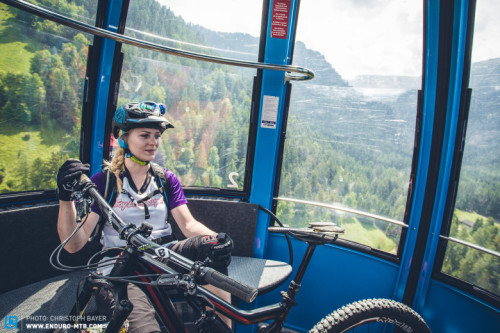 enduromtbmag: The gondola has enough space to carry two bikes – a bit of chitchat won’t go amiss.