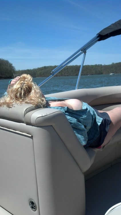 starcraft21:Come on summer.Ready for some more lake time.