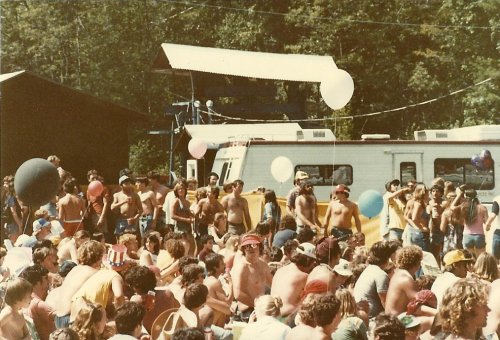 youdlookbetterwithabeard:  More of my dads pictures I found. Looks fun.