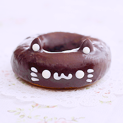 the-food-fandom:  Kawaii Donuts Photoset ♥ 