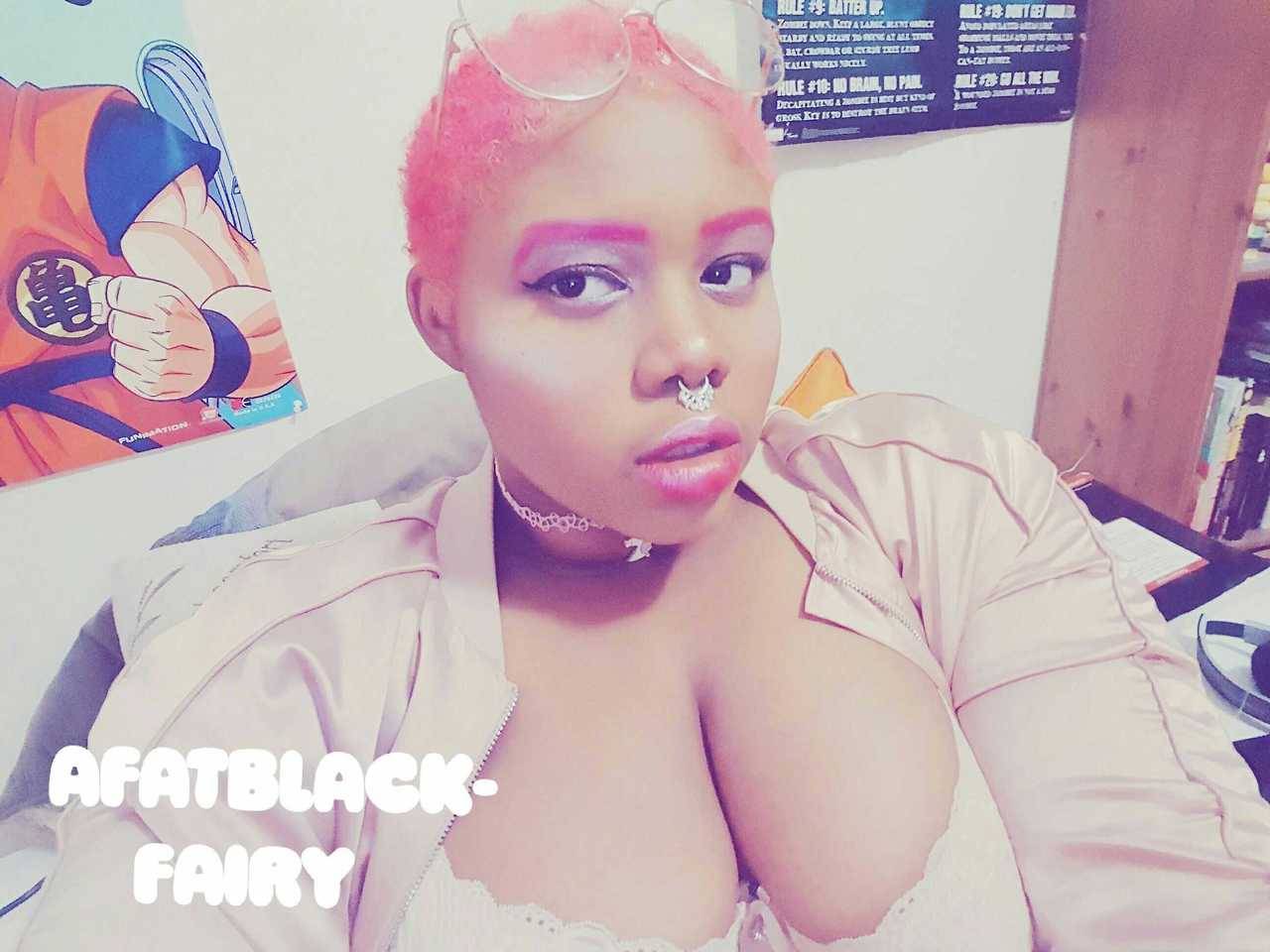 afatblackfairy:  Galactic Pink Brat 💖☄☄  (I literally toyed around with my
