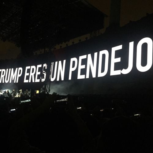 asamanot: Roger Waters at México City